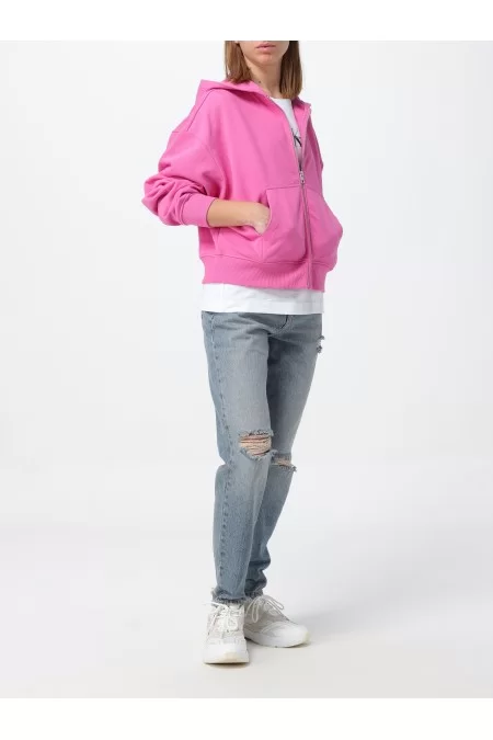 CALVIN KLEIN Jeans delle donne di Calvin Klein Il marchio di moda Calvin Klein presenta i jeans femminili dal design elegante e di alta qualità. Perfetti per ogni occasione Nuovo