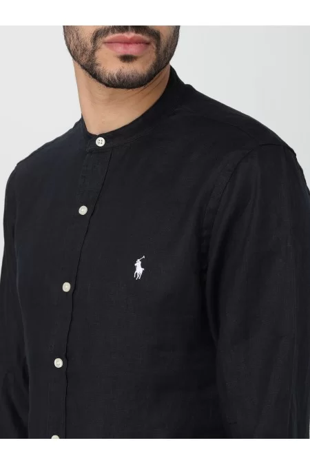 POLO RALPH LAUREN UOMO Camicia da uomo Polo Ralph Lauren La camicia da uomo di Polo Ralph Lauren è un capo di alta qualità che unisce stile e comfort. Realizzata con materiali pregiati e cura per i dettagli, questa camicia è Qualità