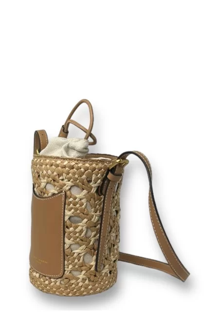 GIANNI CHIARINI Descrizione Borsa Gianni Chiarini Marchio di lusso con borse di alta qualità. Eleganza e stile unici Consegna Veloce