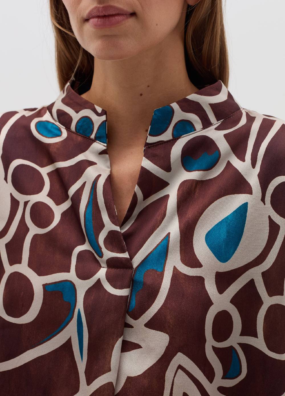 HYBRID Blusa con stampa fantasia Offerta speciale della fabbrica