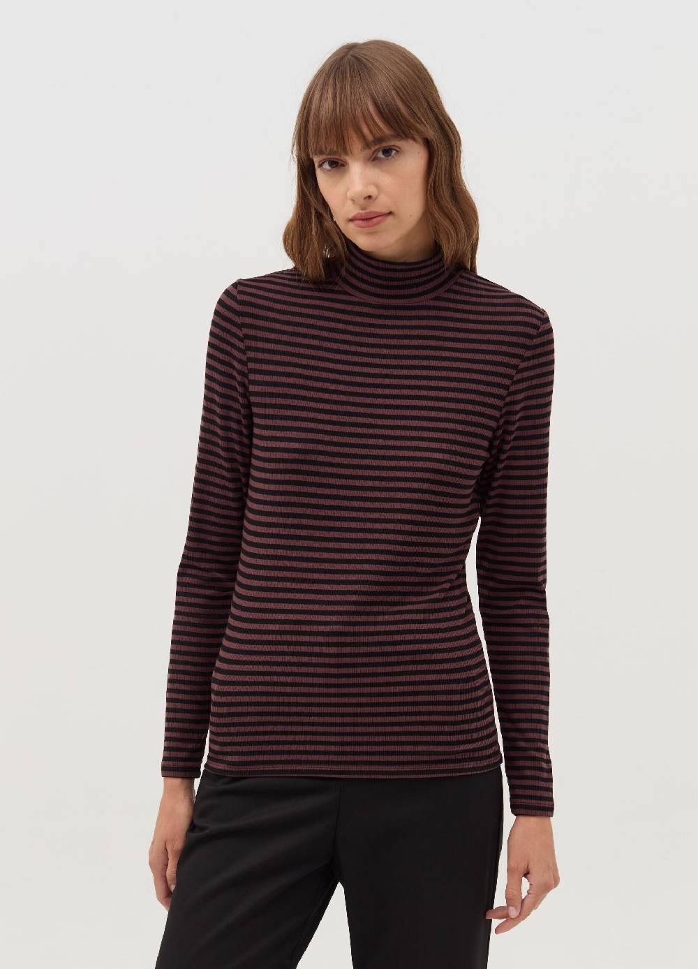 OVS T-shirt a righe mock neck Trasporto libero internazionale