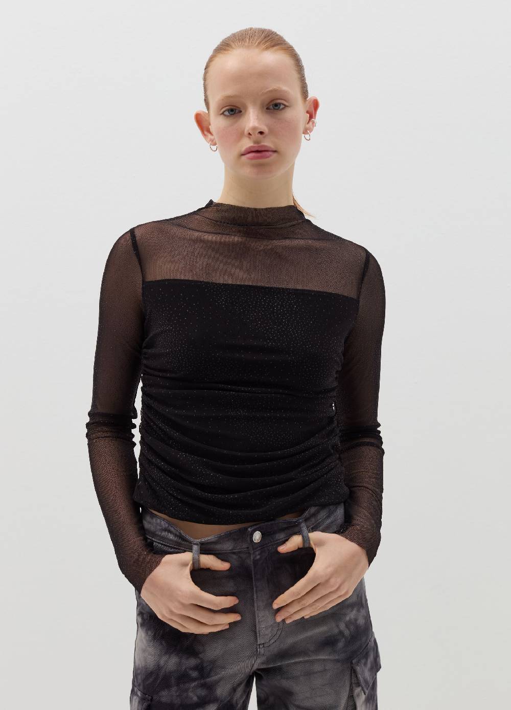 B. ANGEL T-shirt in mesh con strass all-over Saldi
