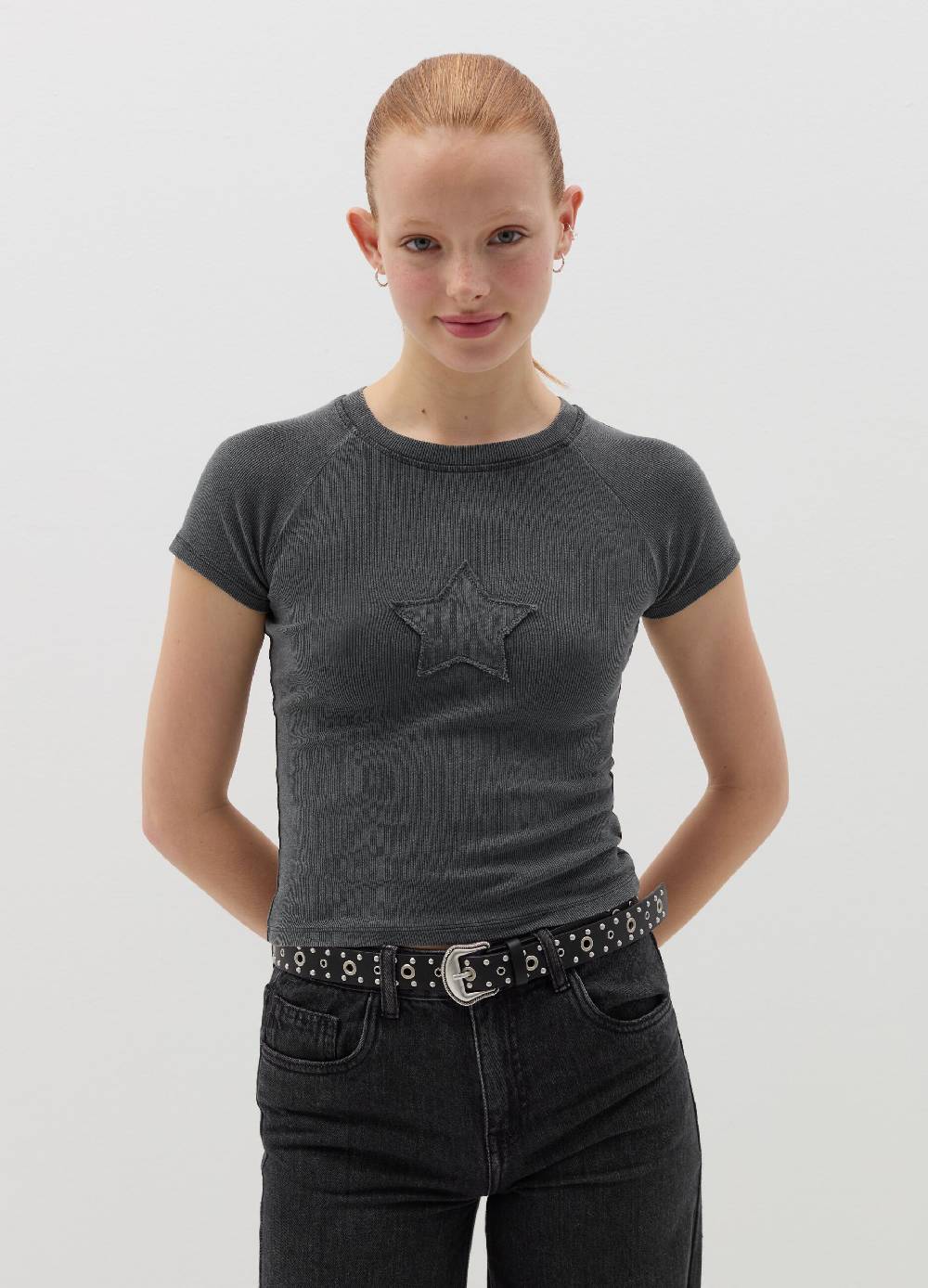 B. ANGEL T-shirt crop a costine con ricamo Vendite Flash