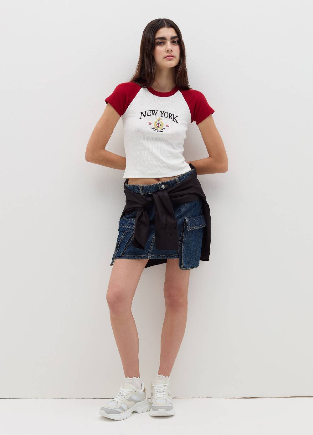 B. ANGEL T-shirt a costine con ricamo