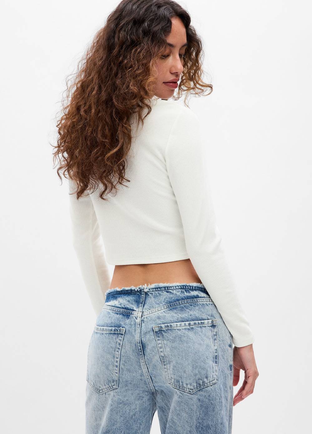 GAP T-shirt cropped a maniche lunghe Online