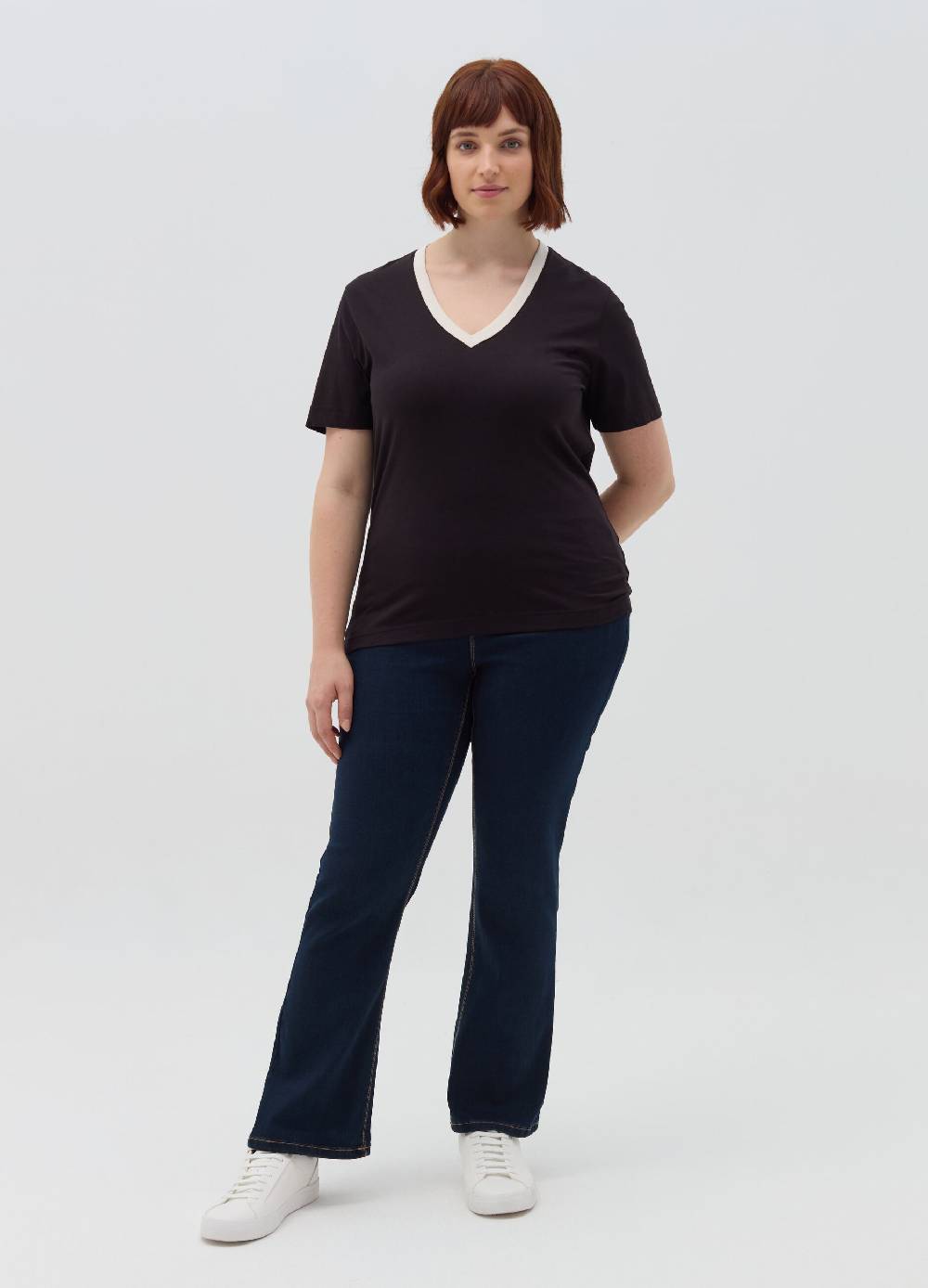 MYA T-shirt scollo a V a contrasto Curvy Convenienza