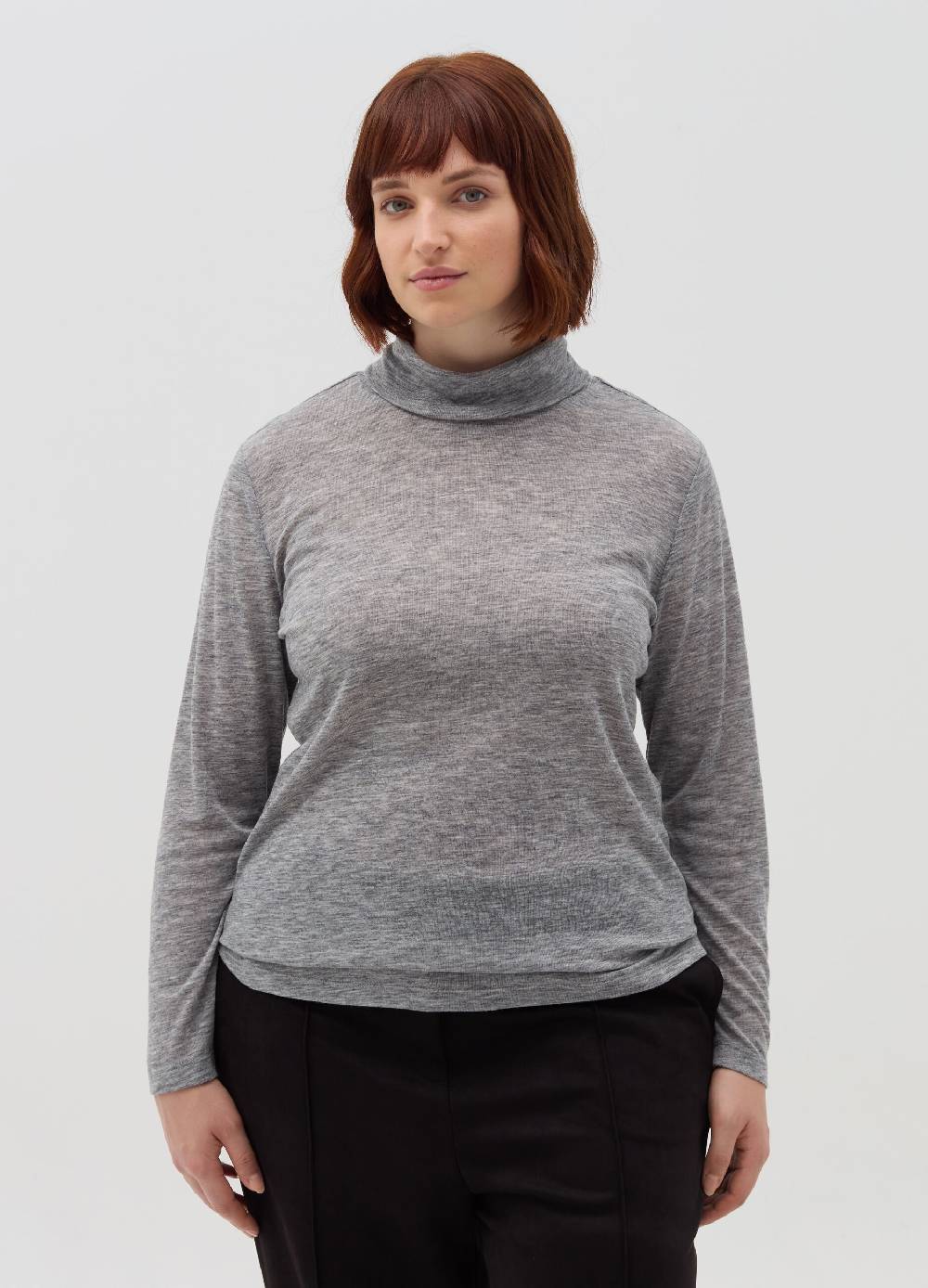 MYA Maglia maniche lunghe a collo alto Curvy Duty-free