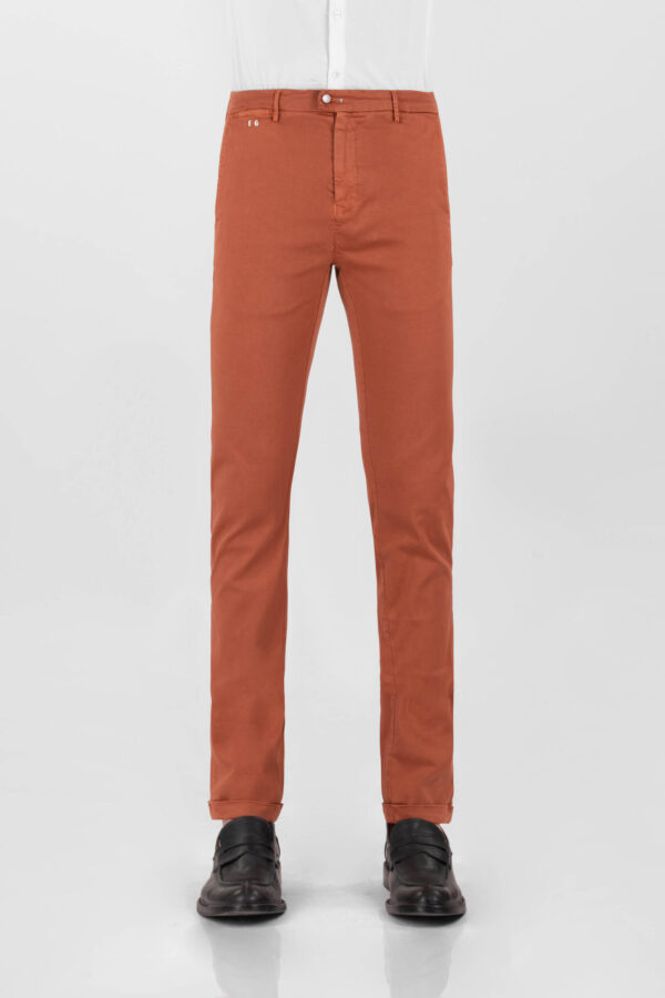Sartoria Tramarossa PANTALONE LUIS SLIM IN GABARDINA LEGGERA DI COTONE STRETCH ARANCIONE Italia