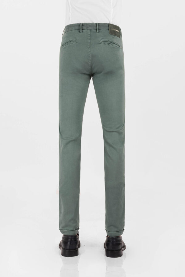 Sartoria Tramarossa PANTALONE LUIS SLIM IN GABARDINA LEGGERA DI COTONE STRETCH VERDE Qualità