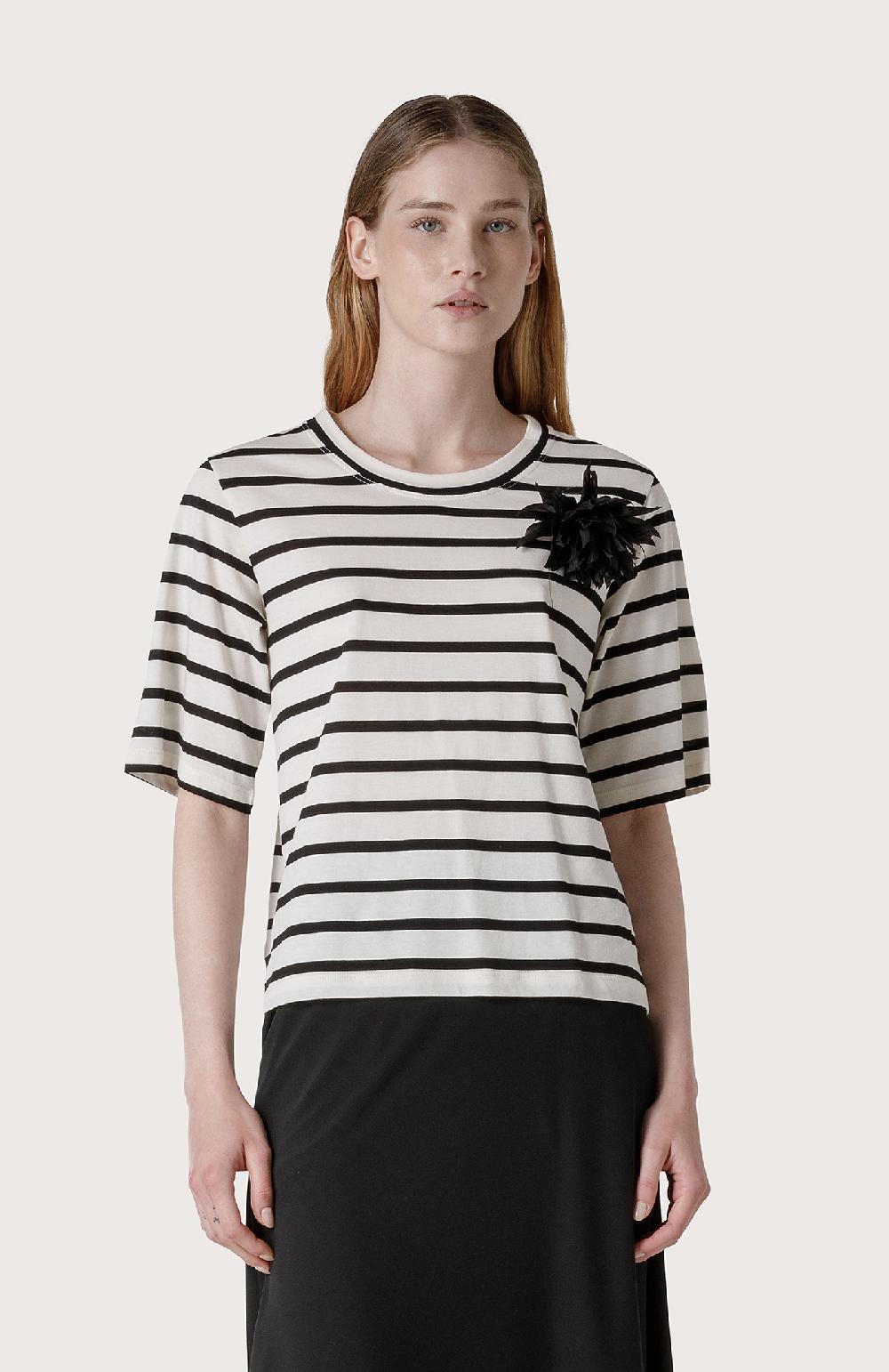 Seventy Maglia a righe con spilla floreale - Col. Nero Vendite Flash