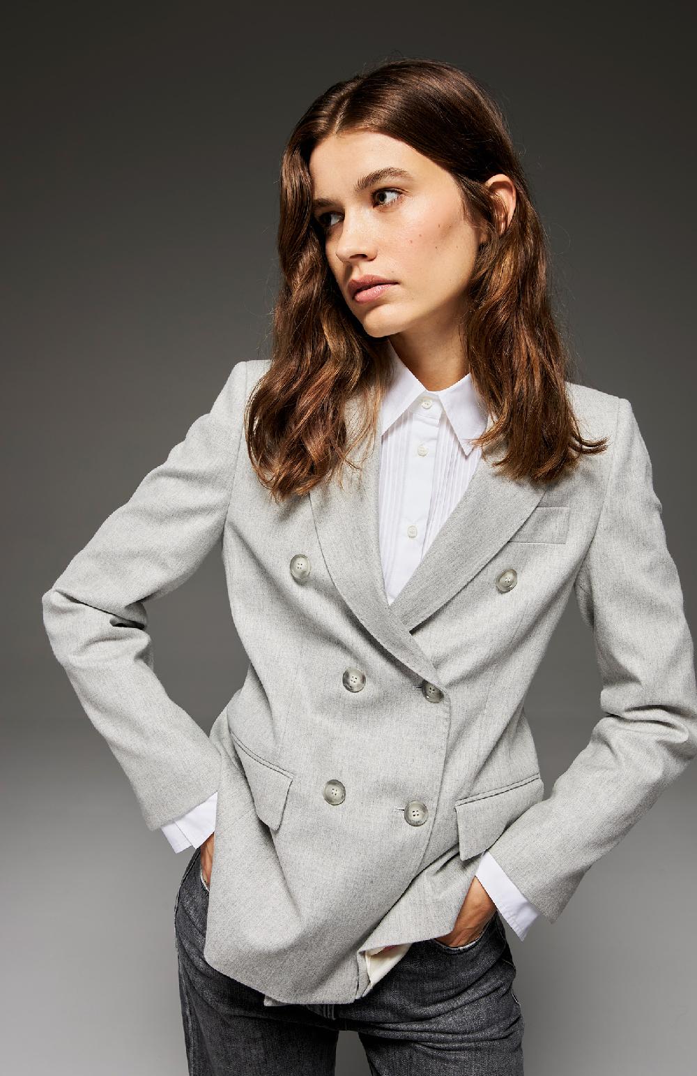 Seventy Camicia smoking in popleine di cotone - Col. Neutro Offerta Pasqua