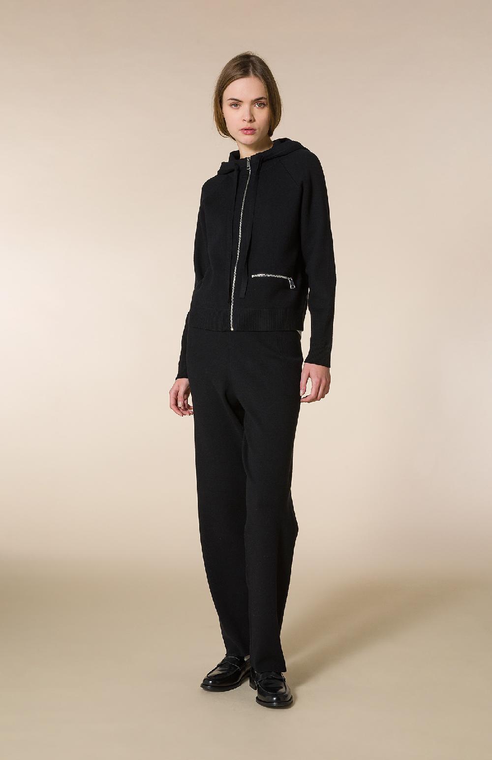 Seventy Felpa con cappuccio in viscosa stretch - Col. Nero Prezzo Ridotto
