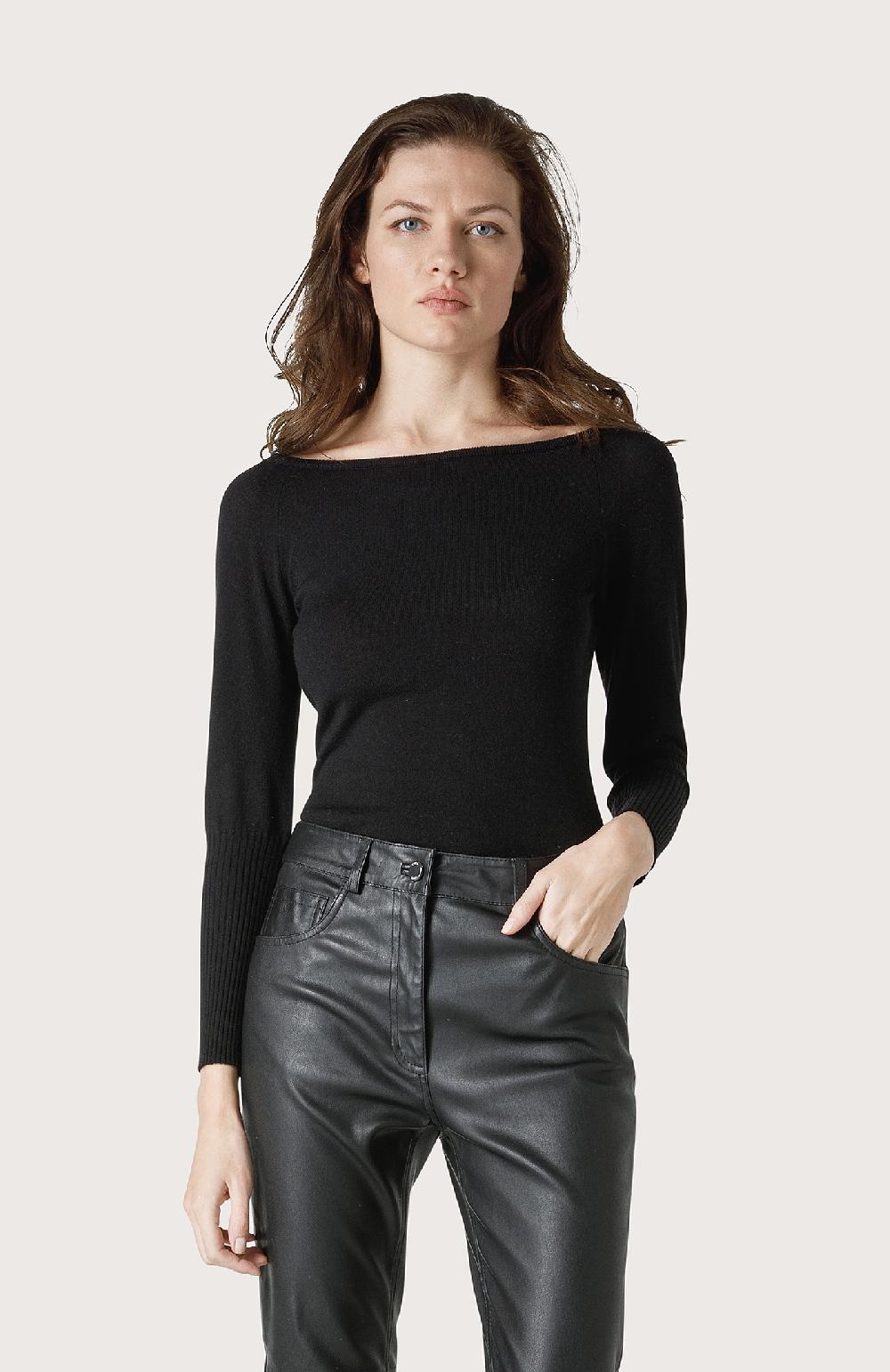 Seventy Maglia a collo largo - Col. Nero In Saldo