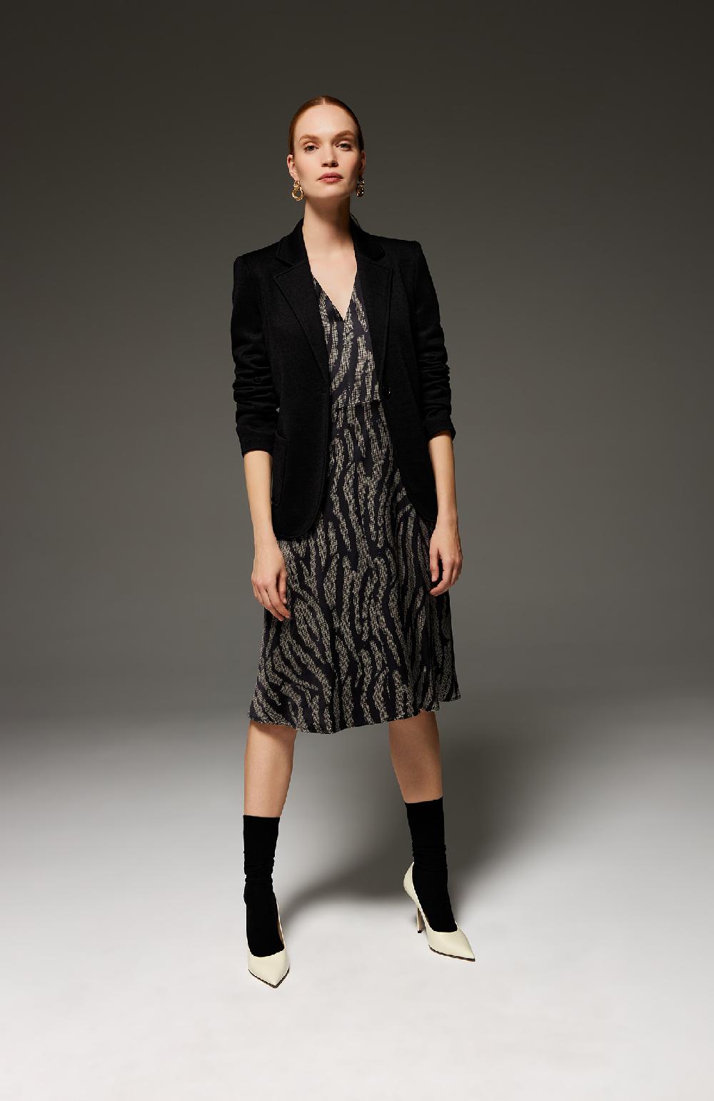 Seventy Abito midi con scollo a V animalier - Col. Nero Promozione temporanea
