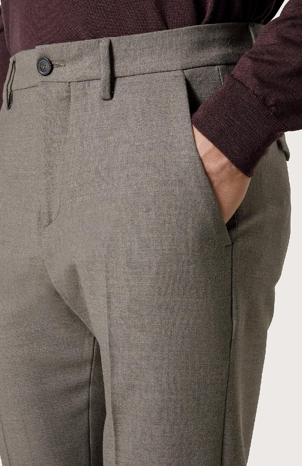 Seventy Pantalone chino in lana stretch - Col. Marrone Promozione temporanea
