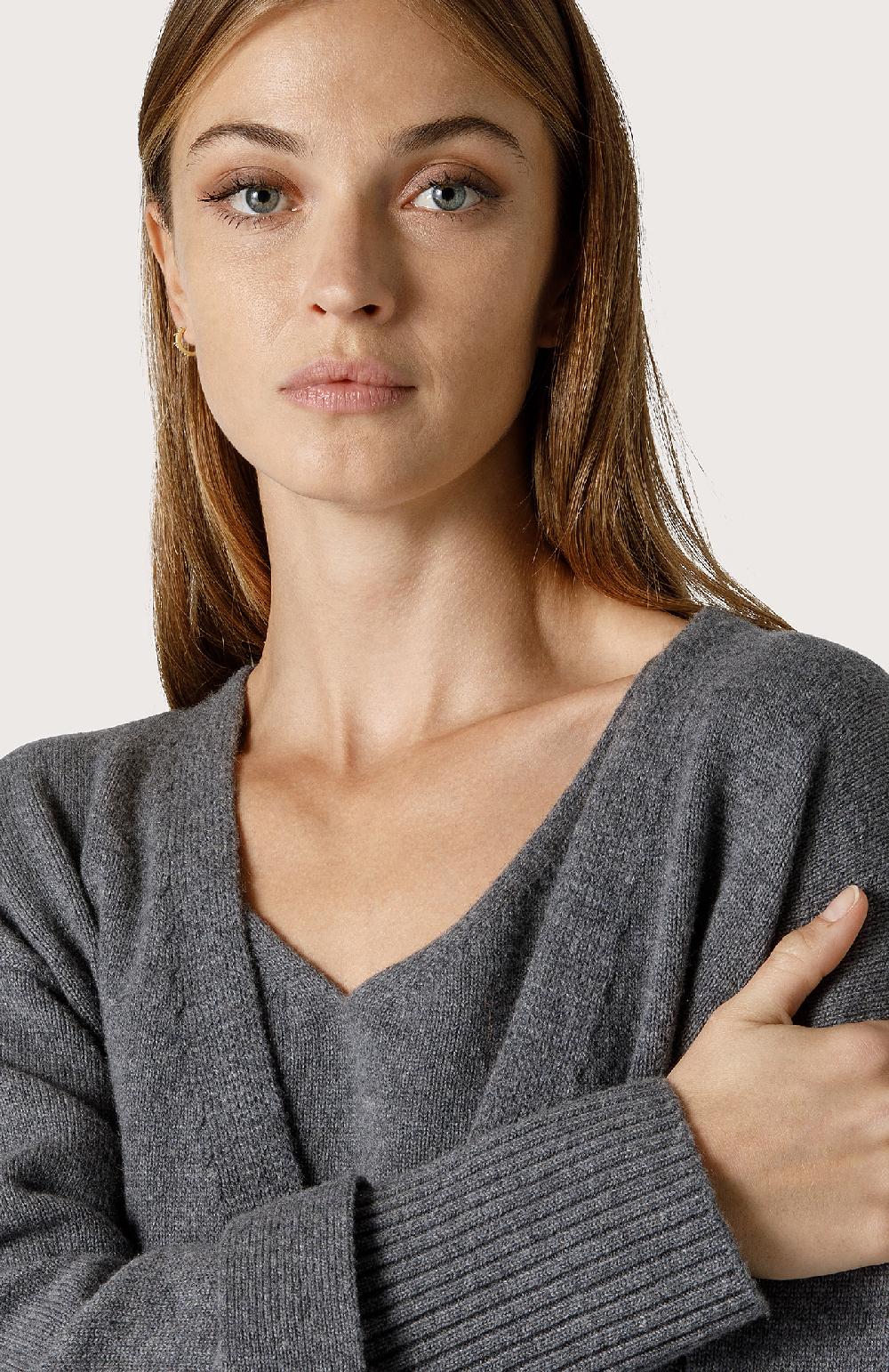 Seventy Twin set in misto cashmere - Col. Grigio In vendita