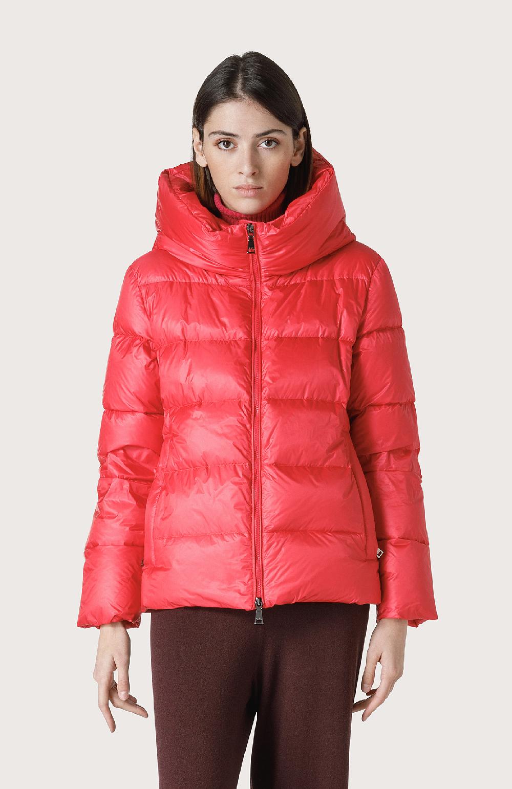 Seventy Piumino con maxi collo - Col. Rosso Vendite stagionali