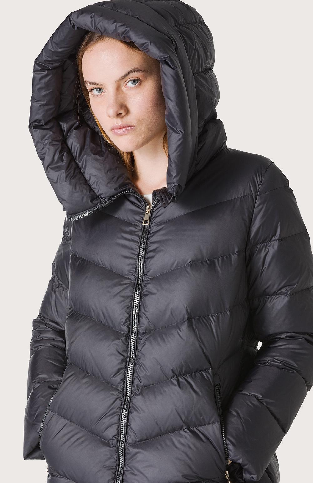 Seventy Piumino imbottito in piuma d'oca rigenerata - Col. Nero Offerta San Valentino