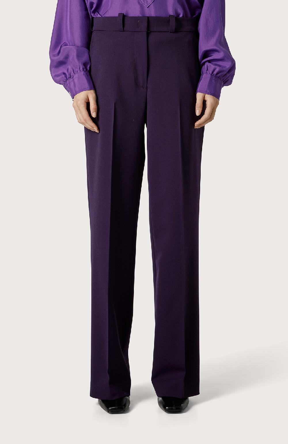 Seventy Pantalone in gabardina stretch - Col. Viola Comprane uno, ottenene uno gratis