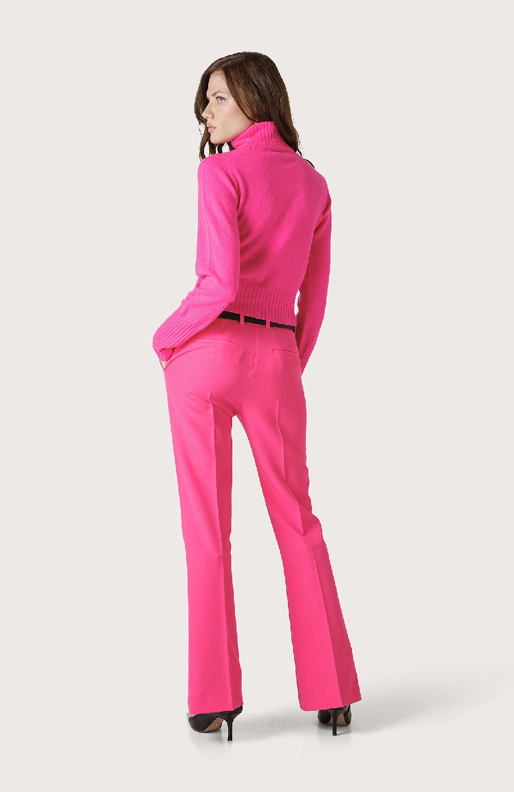 Seventy Pantalone chino a zampa - Col. Rosa Fino al 60% di sconto