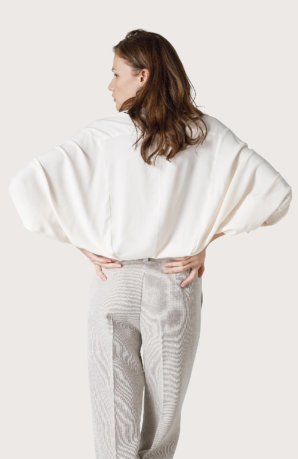 Seventy Camicia morbida con collo a V - Col. Bianco Saldi