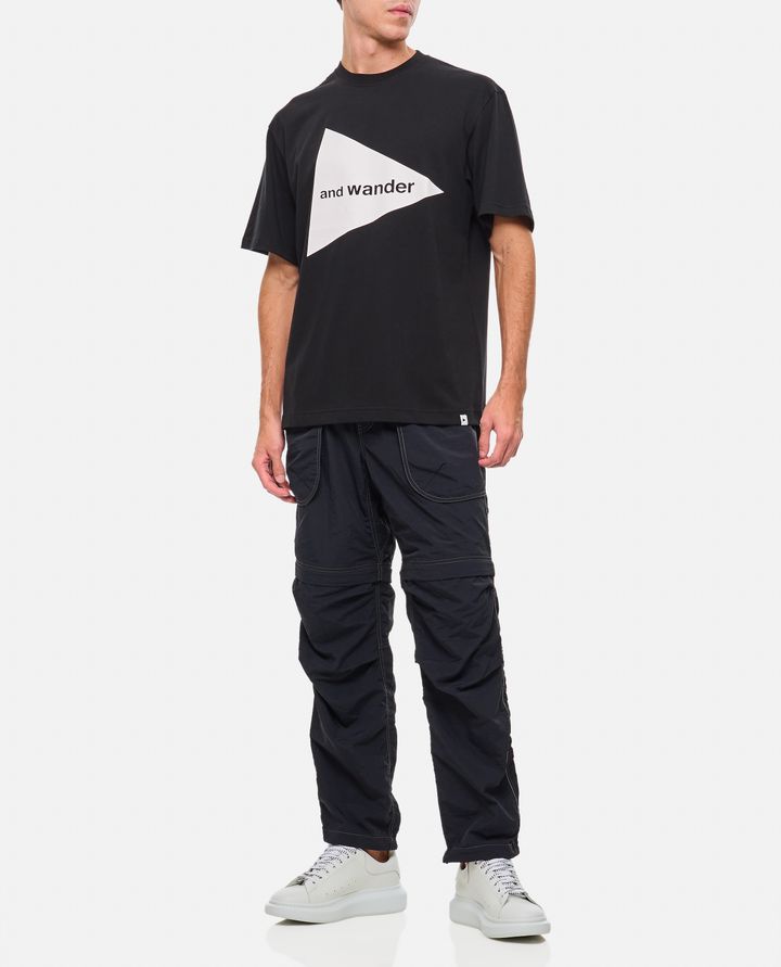 And Wander AND WANDER LOGO T-SHIRT Vendita