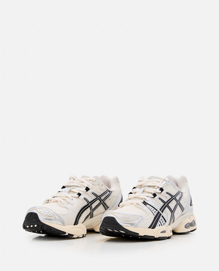 Asics GEL NIMBUS 9 SNEAKERS Nuova