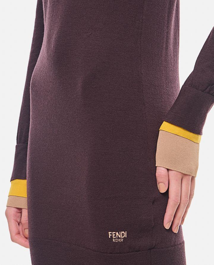 Fendi ABITO CORTO CON PROFILI COLORATI A STRATI Fino al 60% di sconto