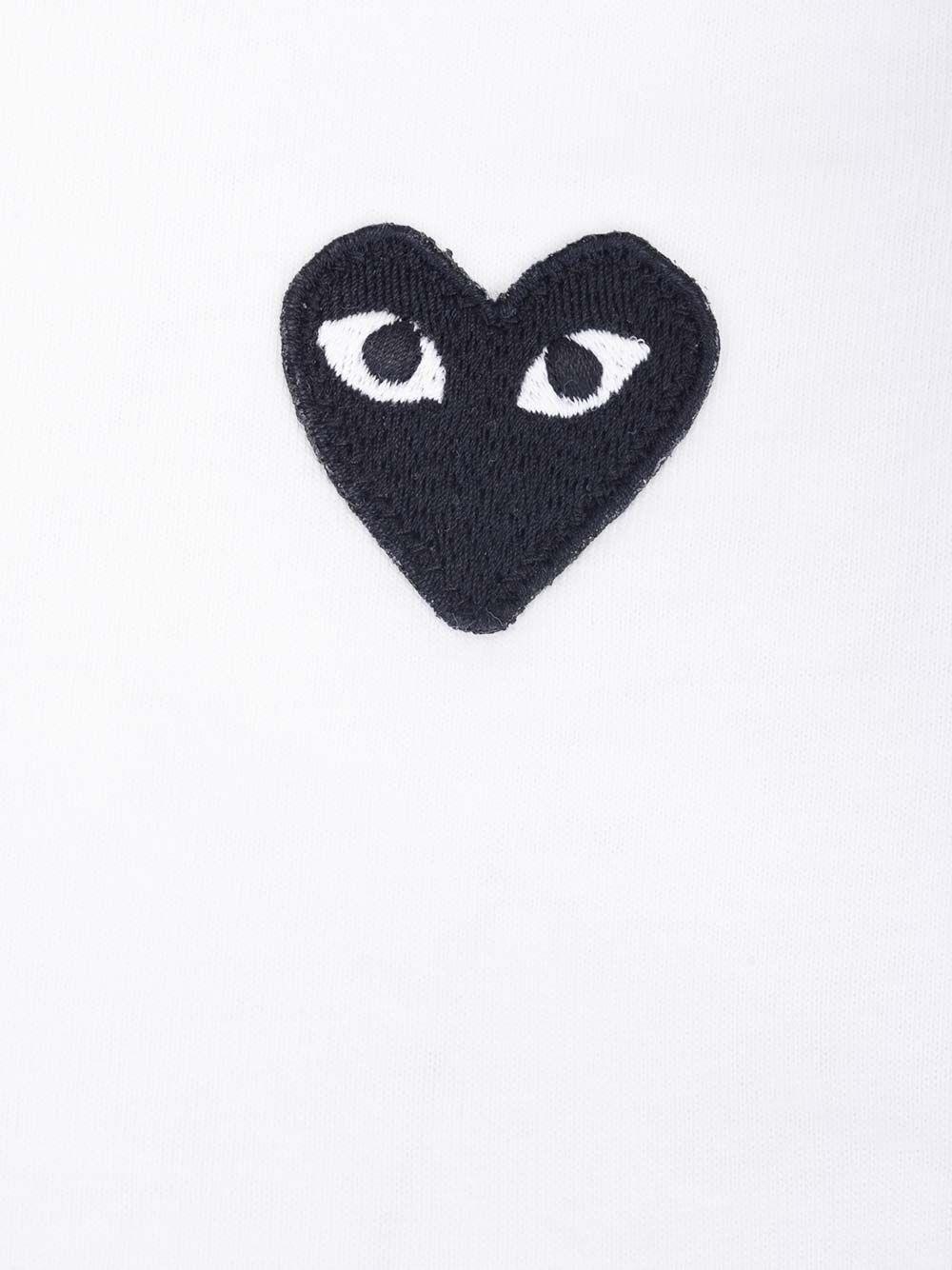 Al Duca D'Aosta Comme Des Garcons Play T-shirt con cuore nero piccolo Ritorno libero