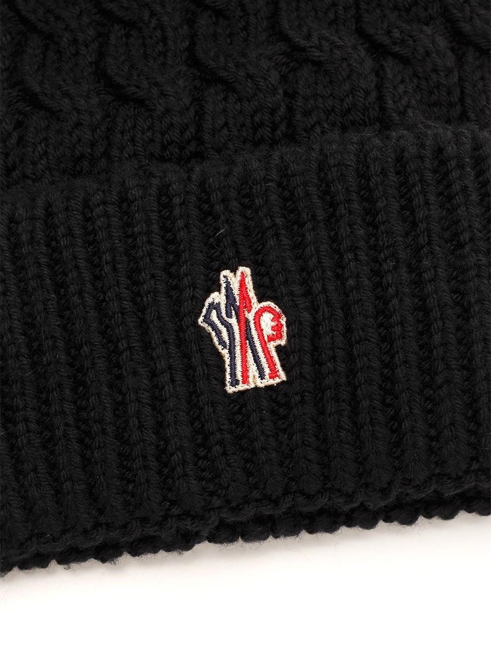 Al Duca D'Aosta Moncler Grenoble Cappello con pon pon Fino al 65% di sconto