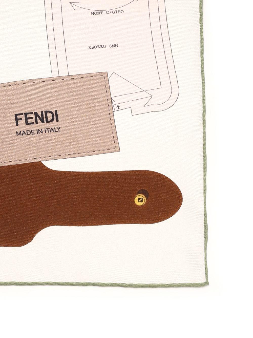 Al Duca D'Aosta Fendi Foulard in seta stampa Peekaboo Novità