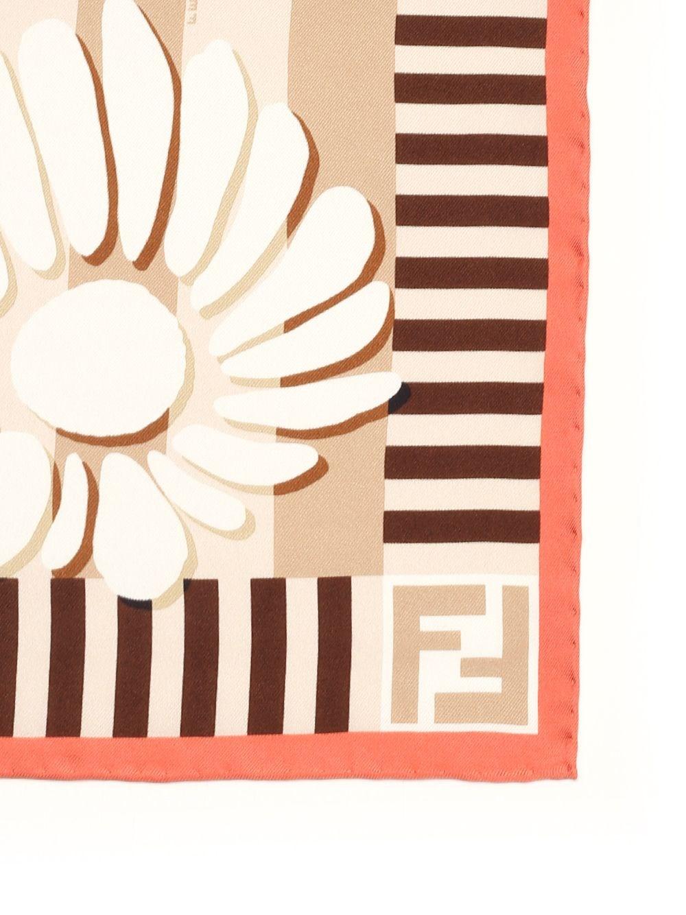 Al Duca D'Aosta Fendi Foulard in seta stampa Peekaboo Sconto