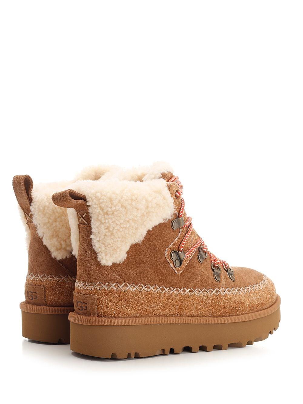 Al Duca D'Aosta Ugg Stivaletto "Classic Alpine" Fino al 60% di sconto